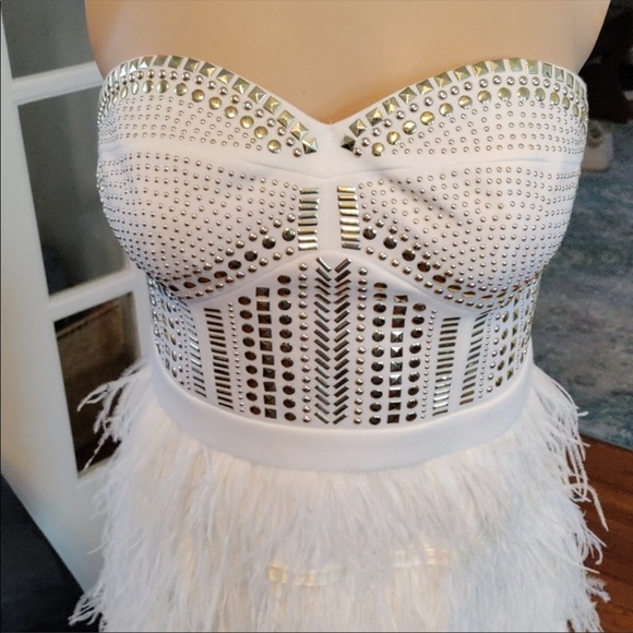 ARK & CO White Ostrich Feathers Studded Dress NWT - Picture 11 of 16